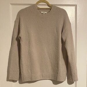 Vince sweater size M. Excellent pre owned condition